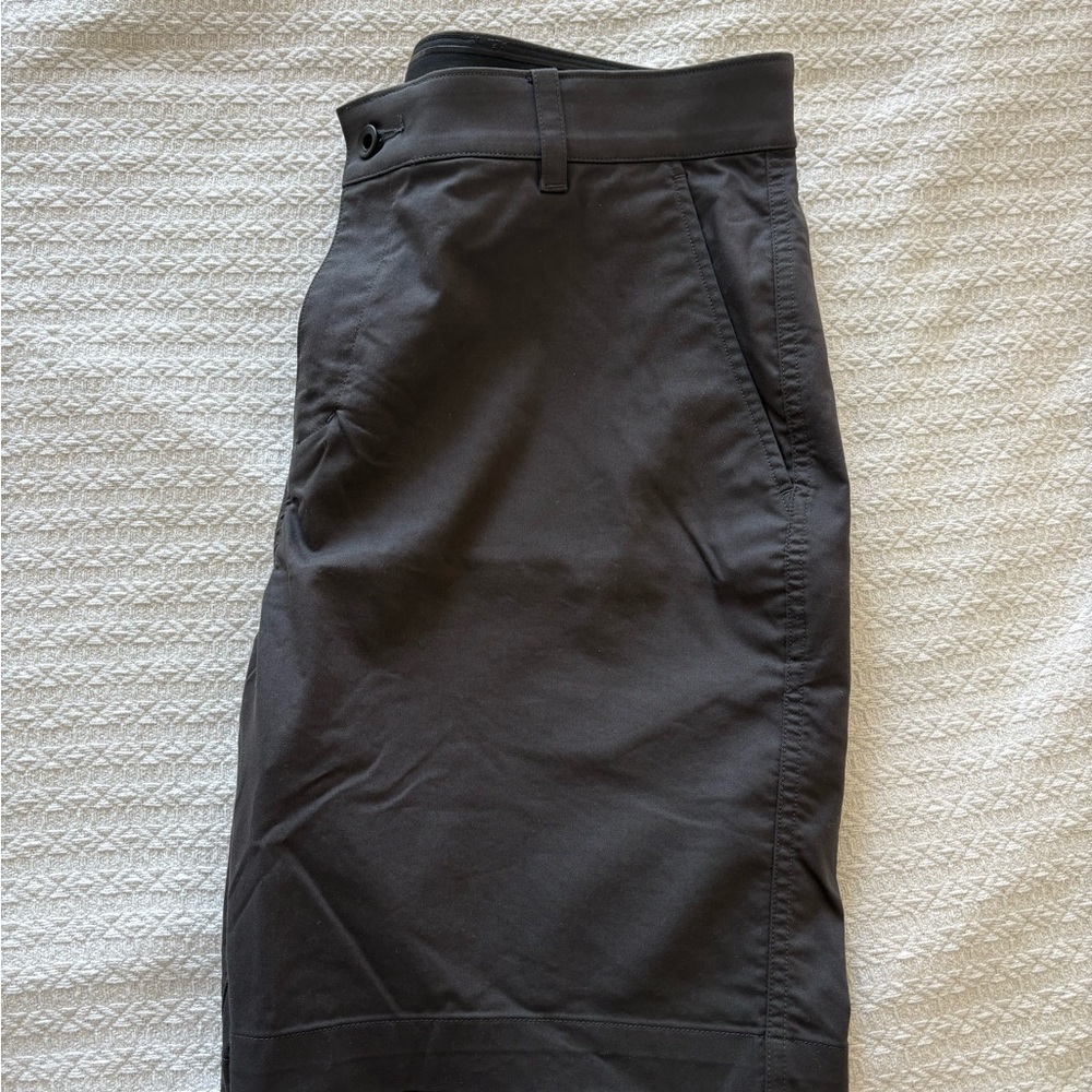Nike Men’s Grey Dri-FIT Golf Shorts